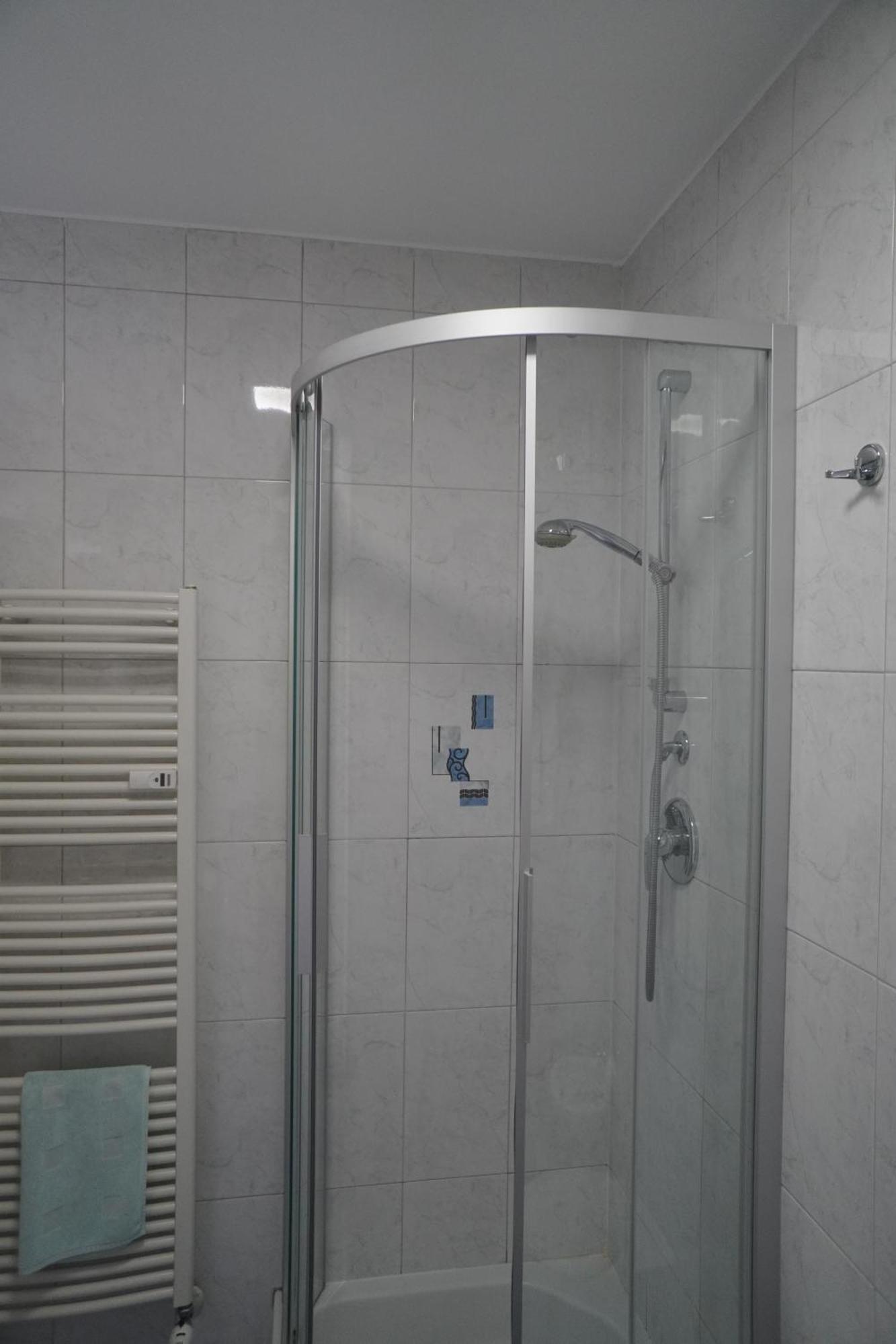 Apartment Roma Мерано Екстер'єр фото